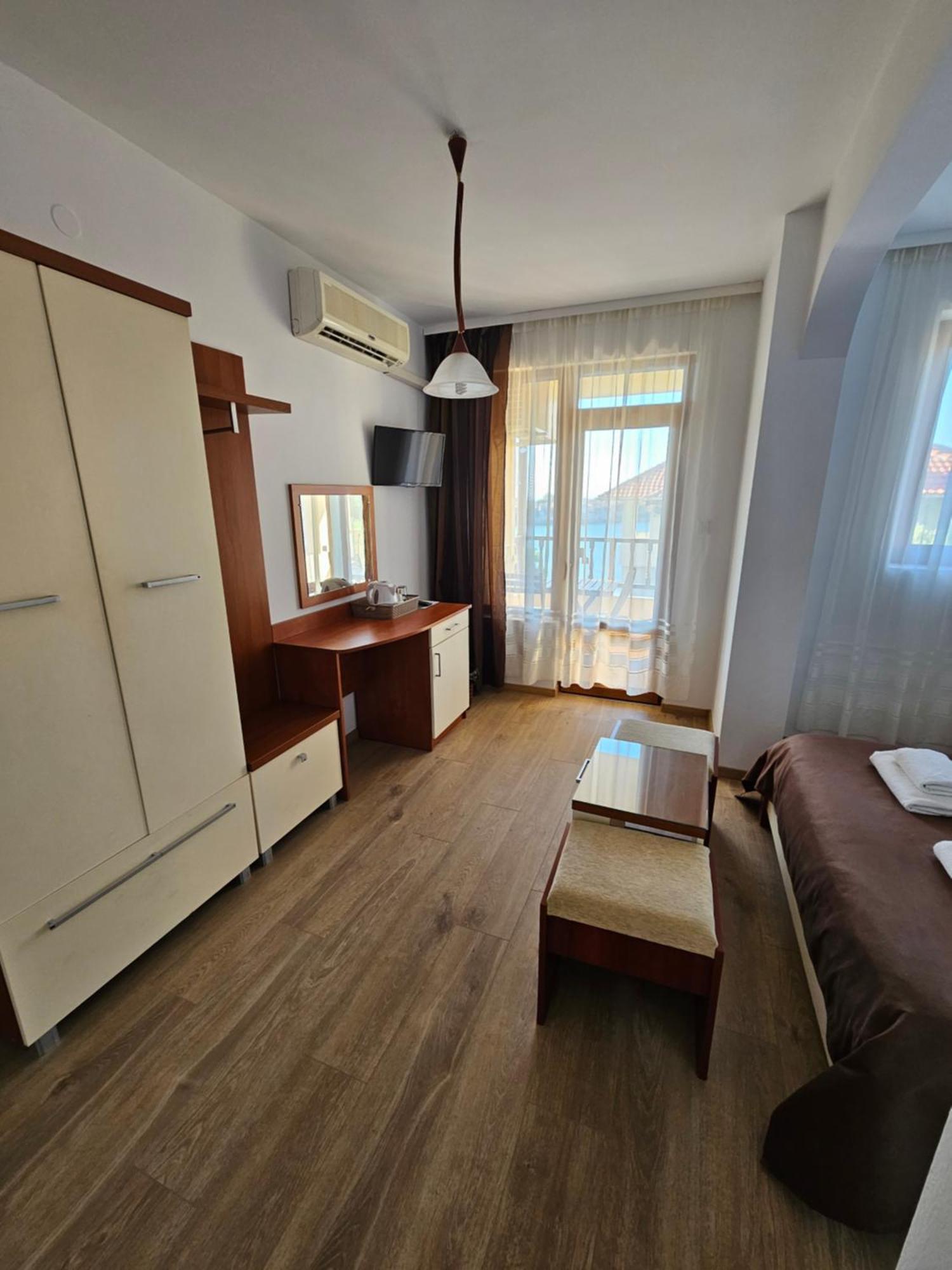 Къща Катерков Hotel โซโซโปล ภายนอก รูปภาพ